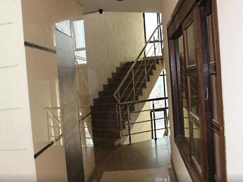 Hotel Diamond Inn Chandigarh Exterior photo